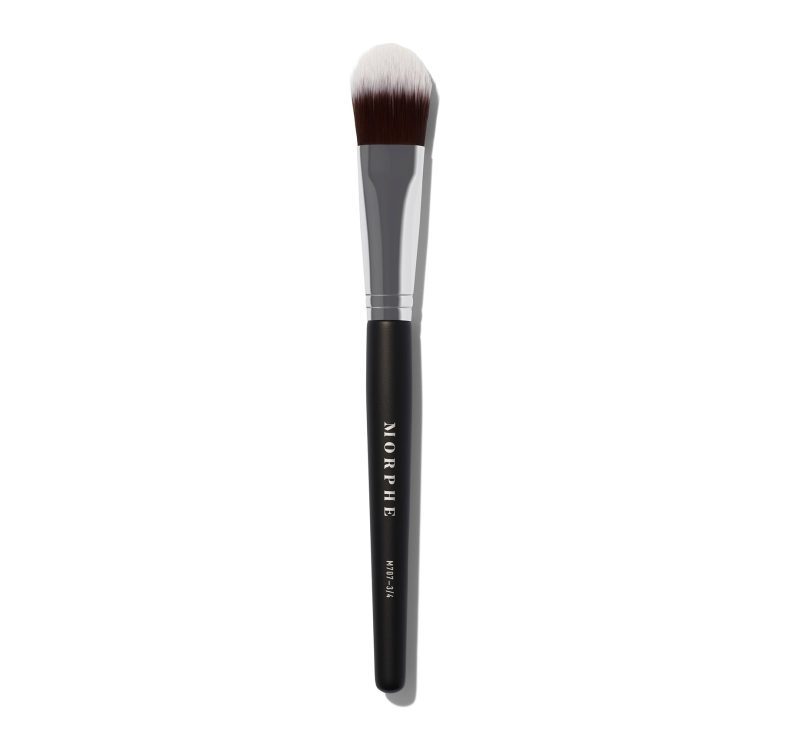 M707 3 4 Oval Foundation Brush