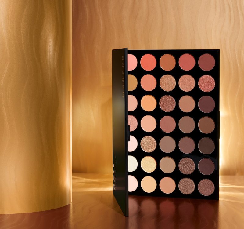 MORPHE 35O SupernaturalGlow Stylized