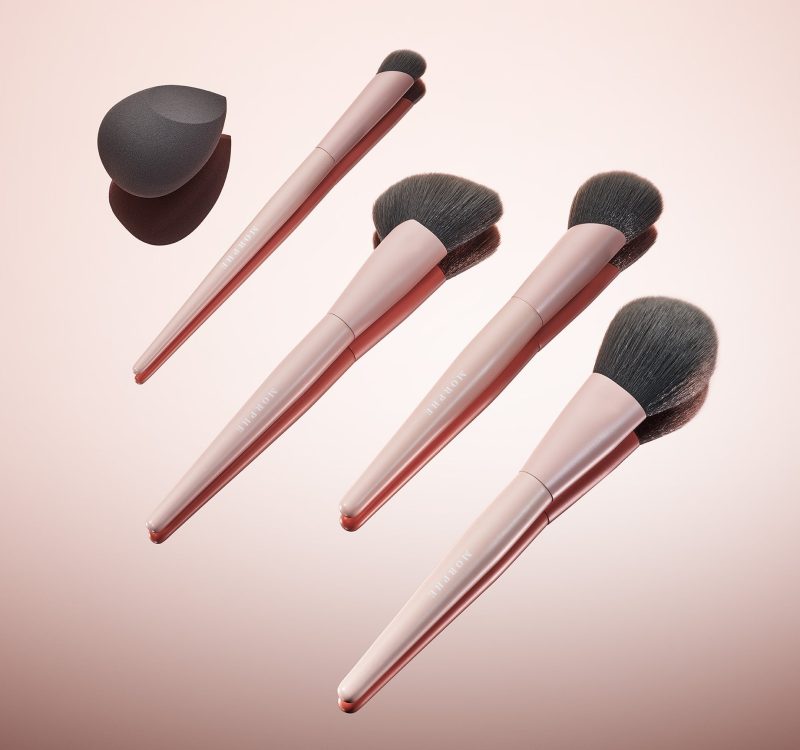 M LEShapingEssentials FaceSet Brushset Stylized